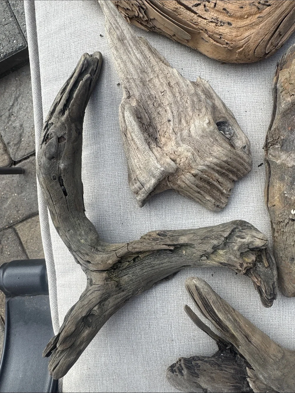 11 pc (5lbs shipped) Natural Driftwood Decorative Accent Pieces-craft & display